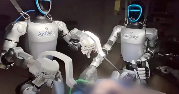 Robotlar canlı üzərində əməliyyat etdilər