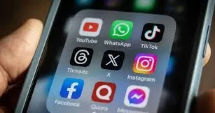 Facebook” çökdü Minlərlə istifadəçi eyni problemlə üzləşdi