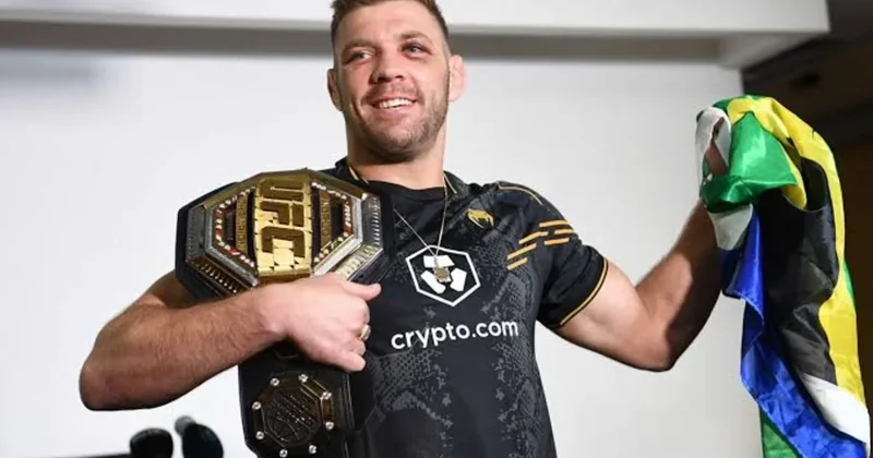 Дрикус дю Плесси победил Камару Усмана в главном бою UFC Fight Night 281