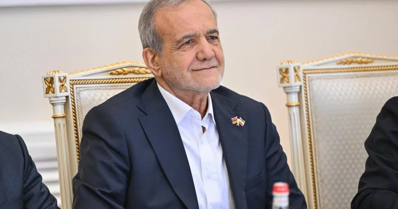 İran Prezidenti: Üçüncü tərəf qüvvələrinin sərhədlər yaxınlığında olması ilə bağlı narahatlığımız aradan qaldırılmalıdır