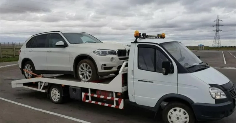 Bu avtomobillər evakutor belində getmək üçündür? Azərbaycansayağı yanaşma