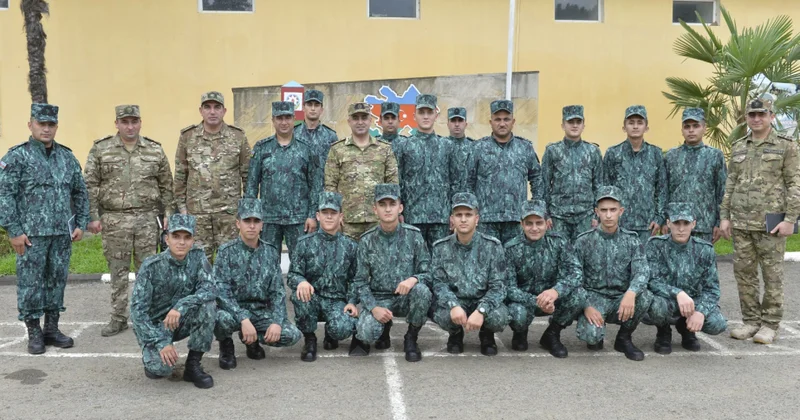 Hərbi prokuror DSX nin çətin relyefdə qulluq edən hərbi qulluqçuları ilə görüşüb
