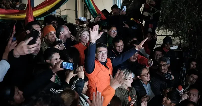 Boliviyada keçirilən prezident seçkiləri 20 illik hakimiyyətə son qoyur