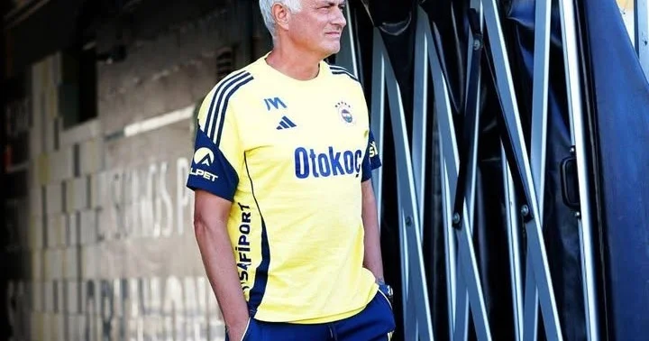 Joze Mourinyo işləmək istədiyi millilərin adlarını açıqlayıb