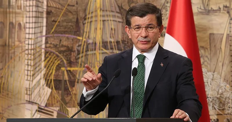 Politoloq: Davudoğlunun Bakı İrəvan açıqlamaları mübahisəlidir