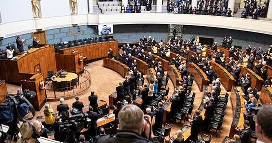 СМИ: В парламенте Финляндии депутат покончил с собой