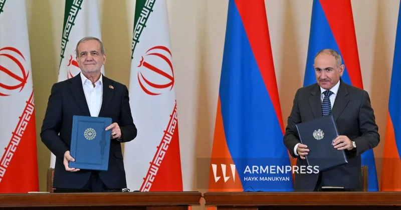 Paşinyan Vaşinqton razılaşmaları barədə İran Prezidentinə məlumat verib