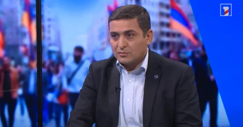 “Kim Qarabağdan danışsa, “sülh düşməni” olacaq”