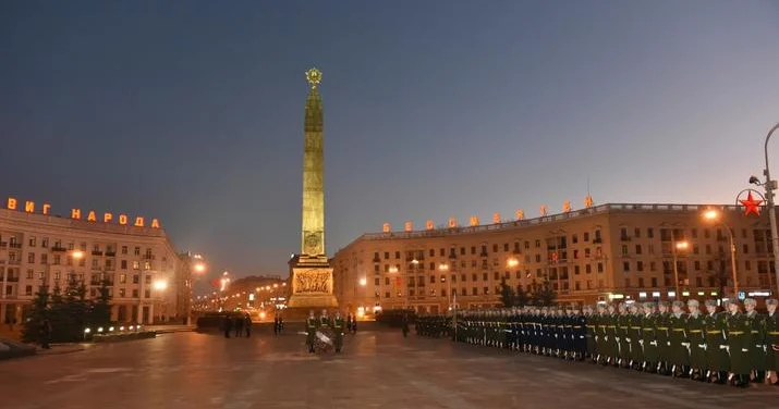 Minsk Putinlə Zelenskini görüşünü təşkil etməyə hazırdır