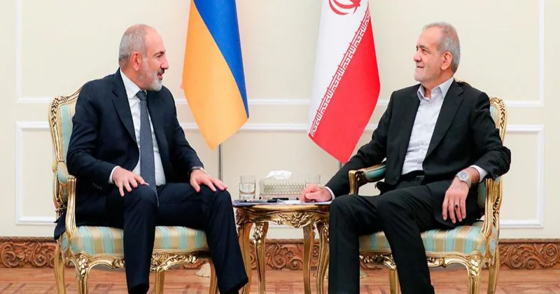 İran və Ermənistan arasında 10 memarandum imzalanıb