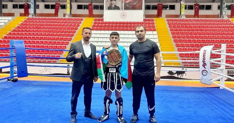 Naxçıvanlı kikboksçular Qarsdan 23 medalla qayıdıblar