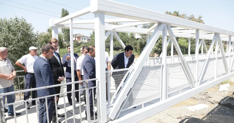 Xaçmazda Qudyalçay üzərində yeni piyada körpüsü istifadəyə verilib