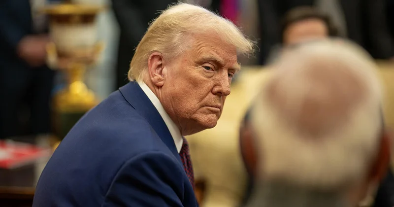Планирует ли Трамп участвовать на встрече Зеленского и Путина?