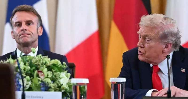 Tramp mikrofonunun açıq olduğunu unutdu: Makrona görün nə dedi