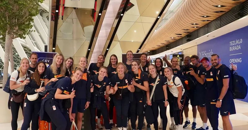 Niderland və Portuqaliya voleybol milliləri Avropa çempionatı üçün Bakıya gəliblər FOTO