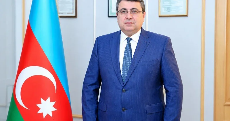 Elçin həkim El üçün çalışan həkim