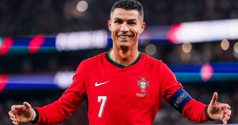 Ronaldo futbolla vidalaşacağı tarixi açıqladı