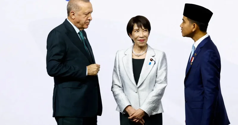Ərdoğan Takaiçi ilə müzakirə apardı