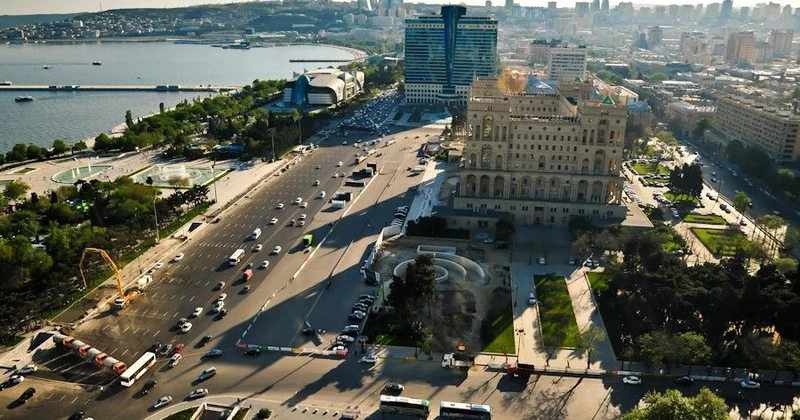 Bakıda yaşamaq çətindir, yoxsa rayonda? İqtisadçı AÇIQLADI