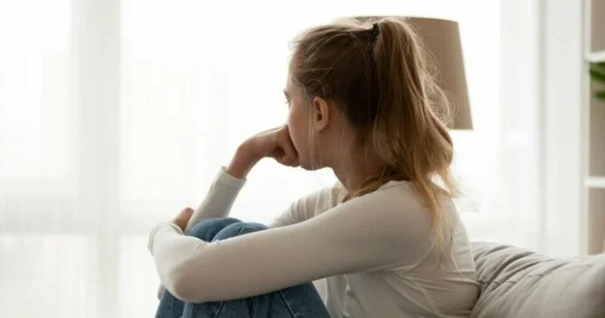 Sosial şəbəkədəki təhqirlər depressiyaya yol açır XƏBƏRDARLIQ