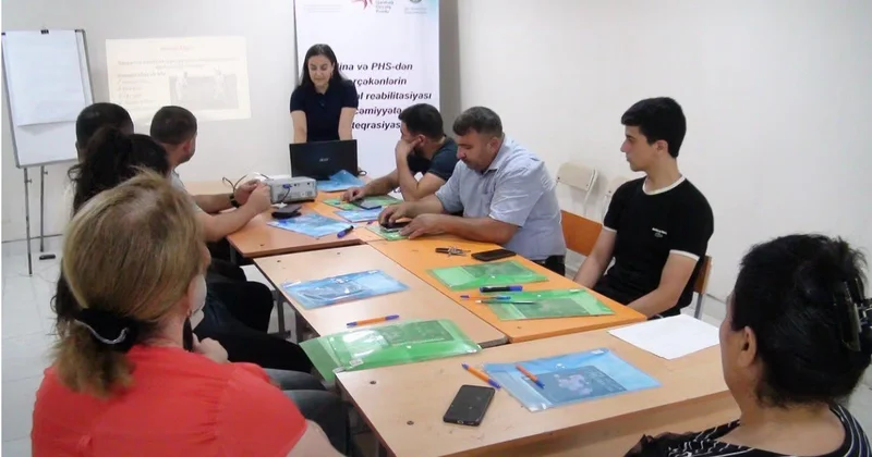 Ağdamda mina və PHS dən zərərçəkmiş şəxslərlə növbəti psixososial dəstək təlimi keçirilib
