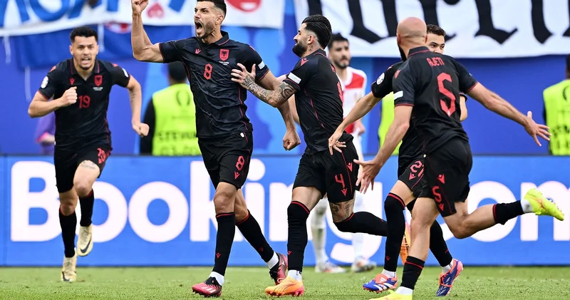 UEFA Albaniya Futbol Federasiyasını növbəti dəfə cərimələdi