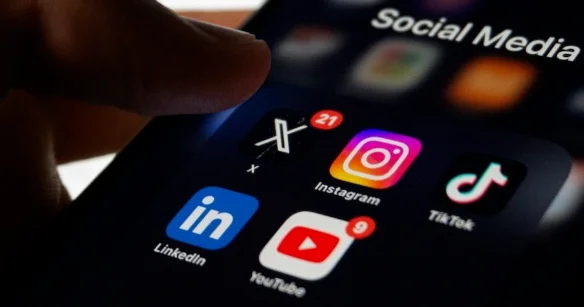 Sosial media asılılığa çevriləndə nə etməli? Səhiyyə Nazirliyinin mütəxəssisi açıqlayır