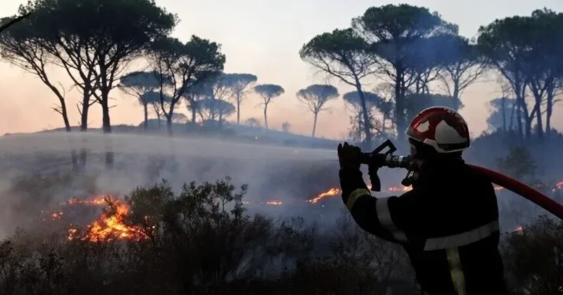 Yanğın 1 aydan sonra söndürüldü FOTO