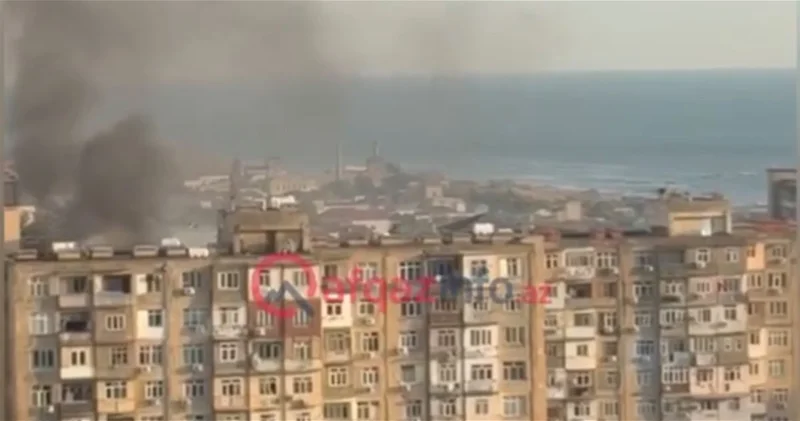 В Хатаинском районе Баку вспухнул пожар ВИДЕО