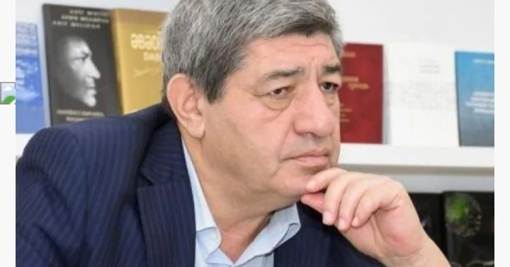 Gənc yazıçının iki romanı Nizami Cəfərov yazır