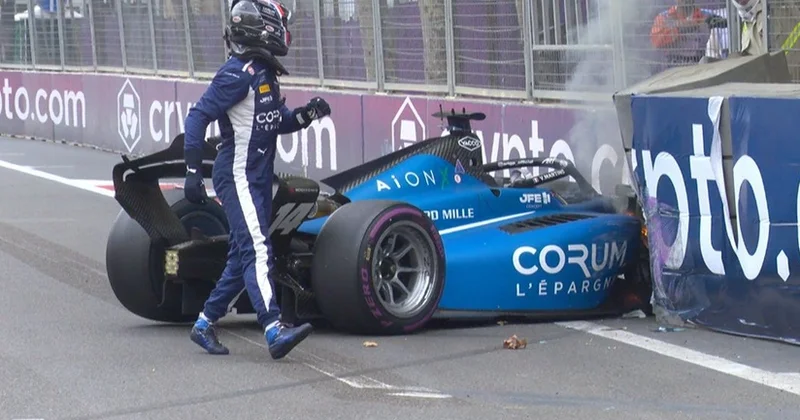 Formula 2 : Bakıda daha bir qəza baş verib FOTOLAR