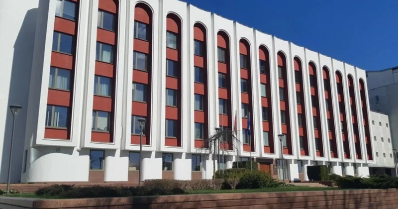 Polşanın müvəqqəti işlər vəkili Belarus XİN ə çağırılıb