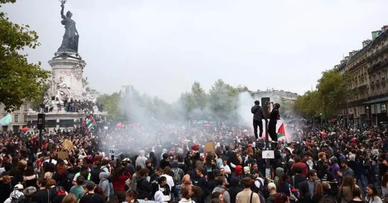 Более 100 человек были задержаны в Париже на акциях протеста