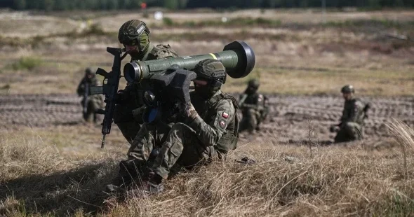США одобрили поставку Польше более 250 ПТРК Javelin и 2,5 тыс. ракет