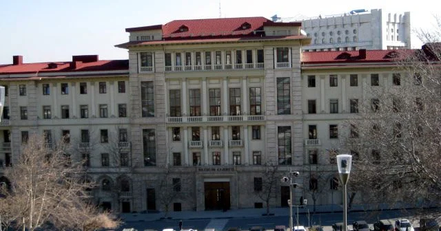 Balıqçılıq zavodları Ekologiya Nazirliyindən alındı