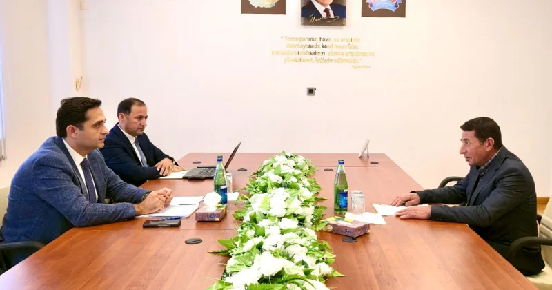 Aqrar Sığorta Fondunun İdarə Heyətinin sədri Hacıqabulda vətəndaşlarla görüşüb, təsərrüfatlara baş çəkib