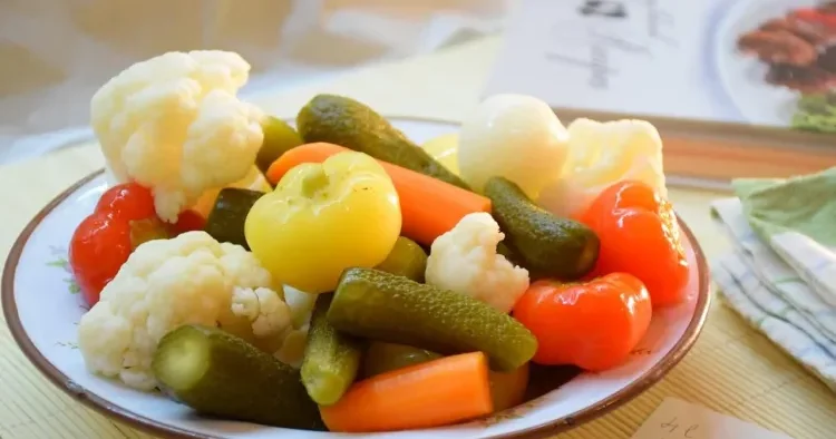 Hər gün turşu məhsulları yemək OLAR?