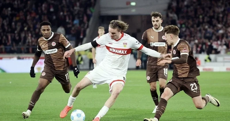 Bundesliqa: “Ştutqart” turu qələbə ilə başa vurub