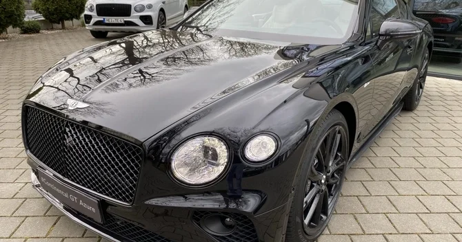 Tanınmış rəqqasə ona 40 milyonluq Bentley alan ərindən boşanır