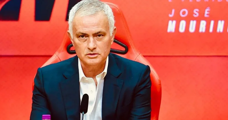 Mourinyonun müqaviləsinin detalları açıqlandı hər iki tərəf xitam verə bilər