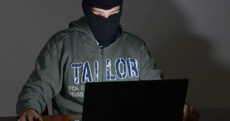 MI6 будет нанимать агентов в даркнете через собственный портал