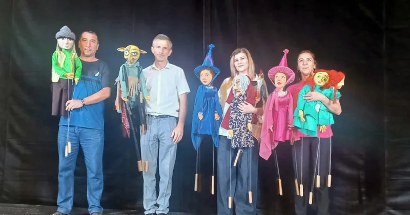 Qax Dövlət Kukla Teatrı yeni mövsümü “Balaca pəri” tamaşası ilə açıb