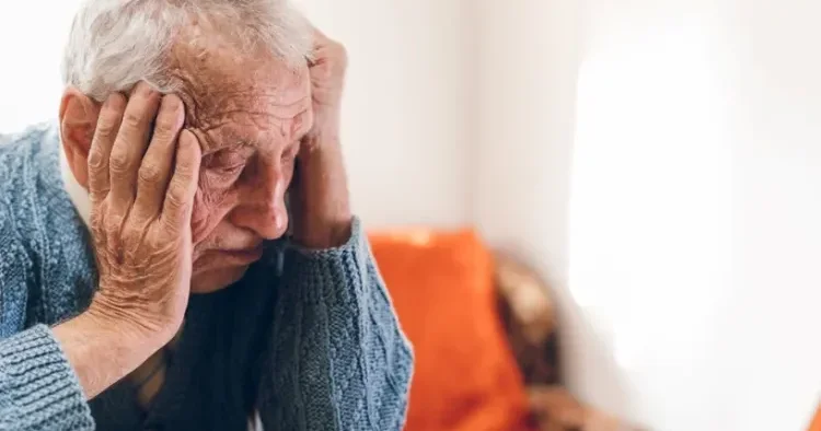 Yaddaş pozğunluğunun ilkin əlamətləri yorğunluq və stresslə səhv salına bilər