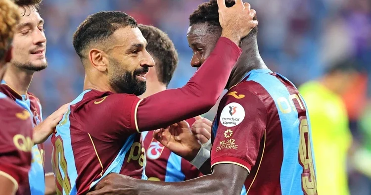 “Trabzonspor” “Qalatasaray”ı darmadağın etdi Şok hesab