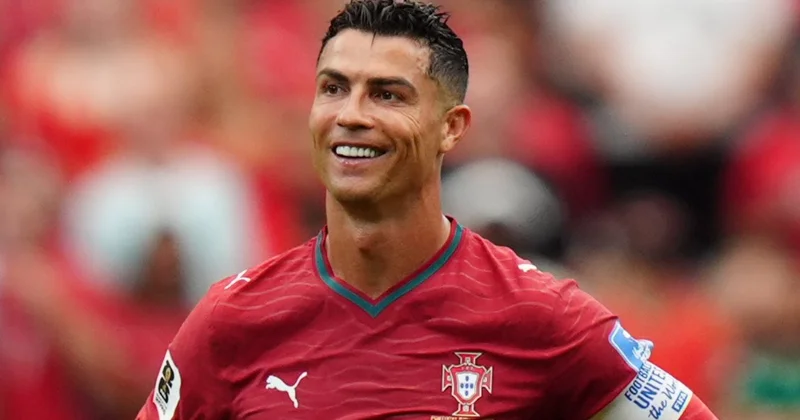 Ronaldonun “Çelsi”yə keçidinə kim mane olub?