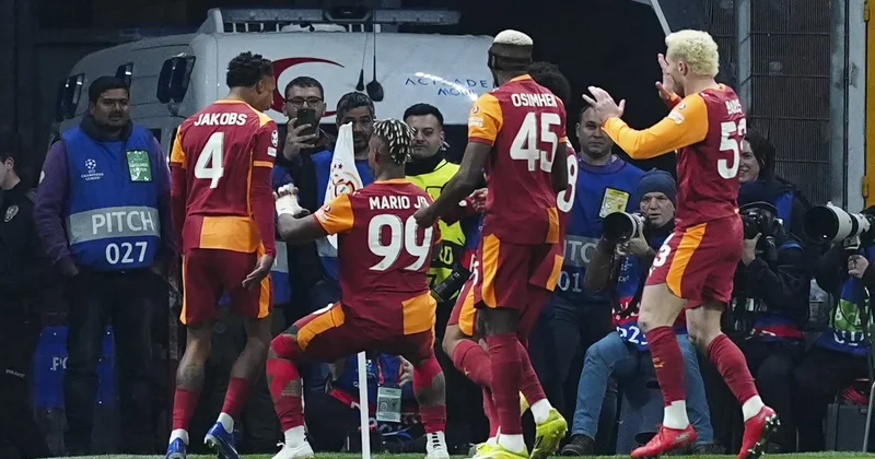 “Qalatasaray”ın futbolçusundan şok qərar