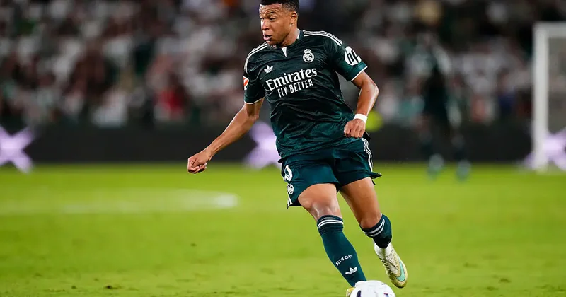 Kilian Mbappe 20 ildən sonra Nike ilə əməkdaşlığa son qoyub maraqlı səbəb