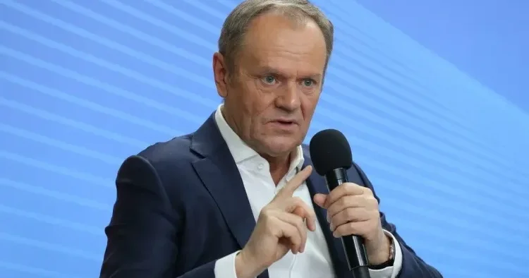 Ukraynada hər ay 27 min nəfər həlak olur Tusk