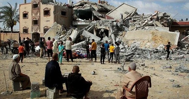 Üç ildən sonra Qəzzada çadırlarda təhsil bərpa olundu