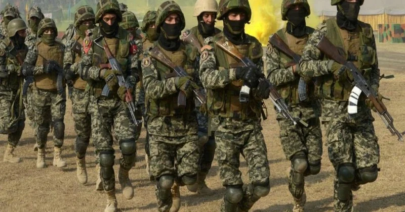 Pakistanda təhlükəsizlik əməliyyatları çərçivəsində 11 terrorçu zərərsizləşdirilib